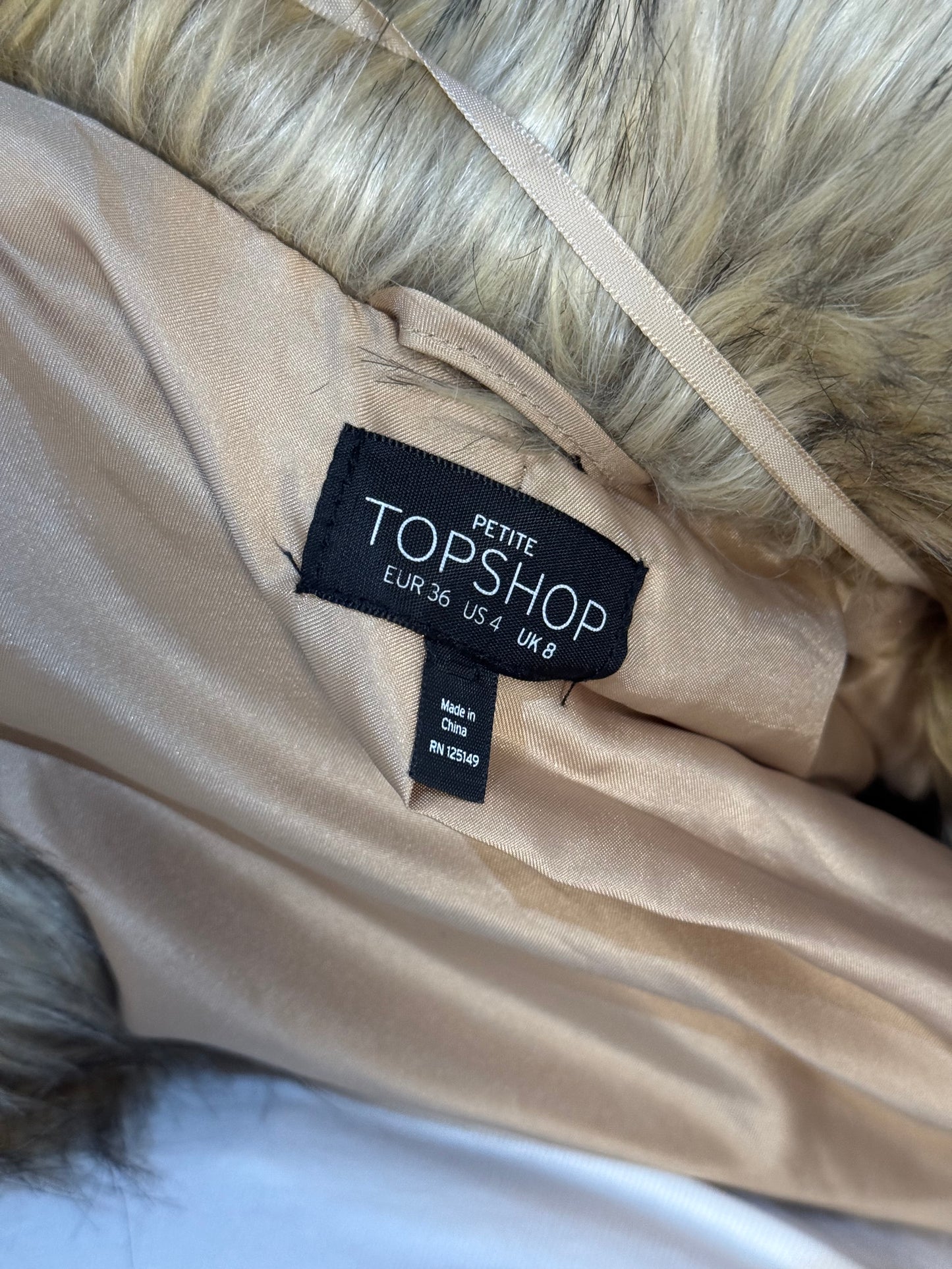 Vintage 00’s topshop fur coat