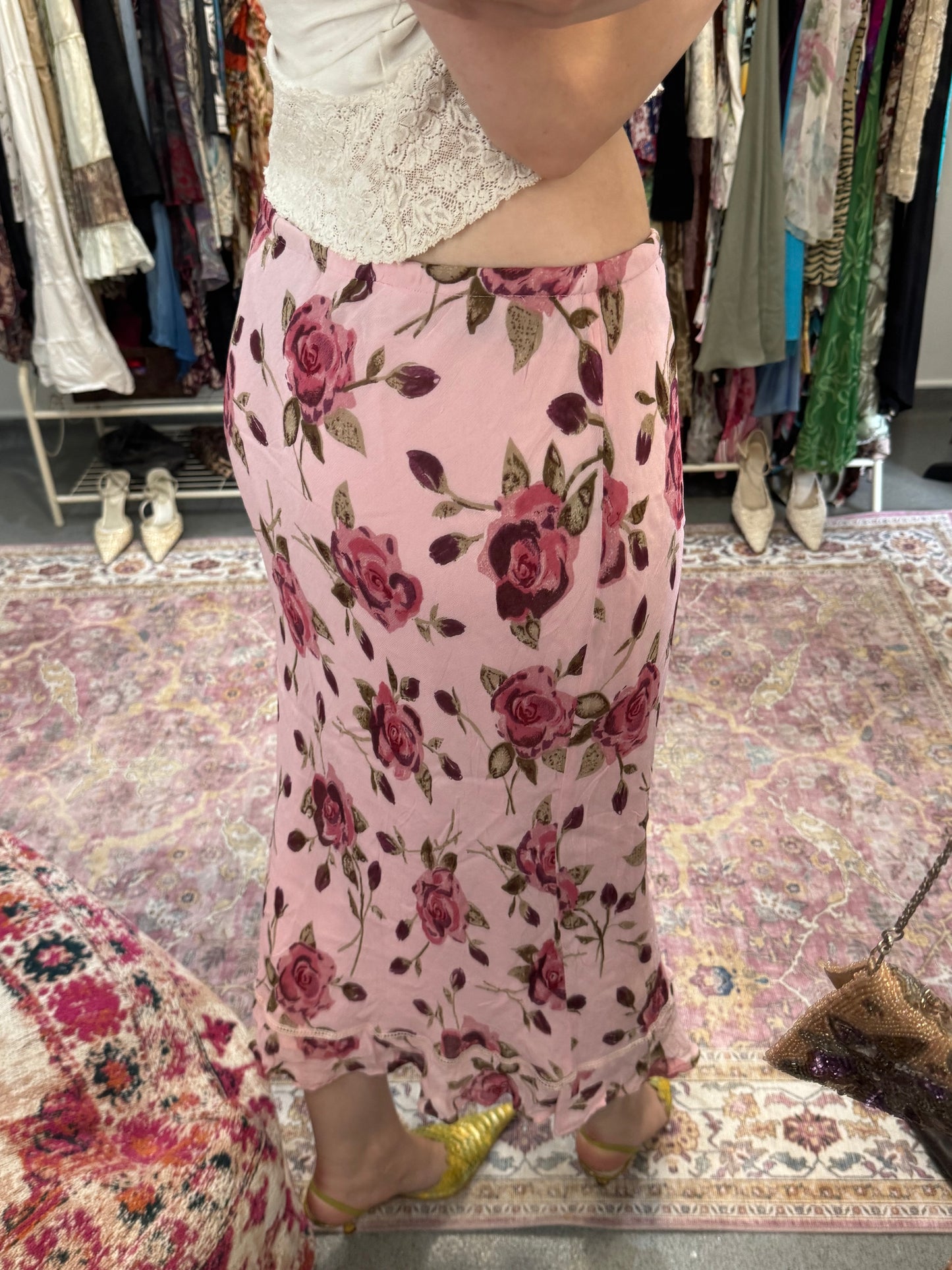 Vintage 2000’s floral maxi skirt