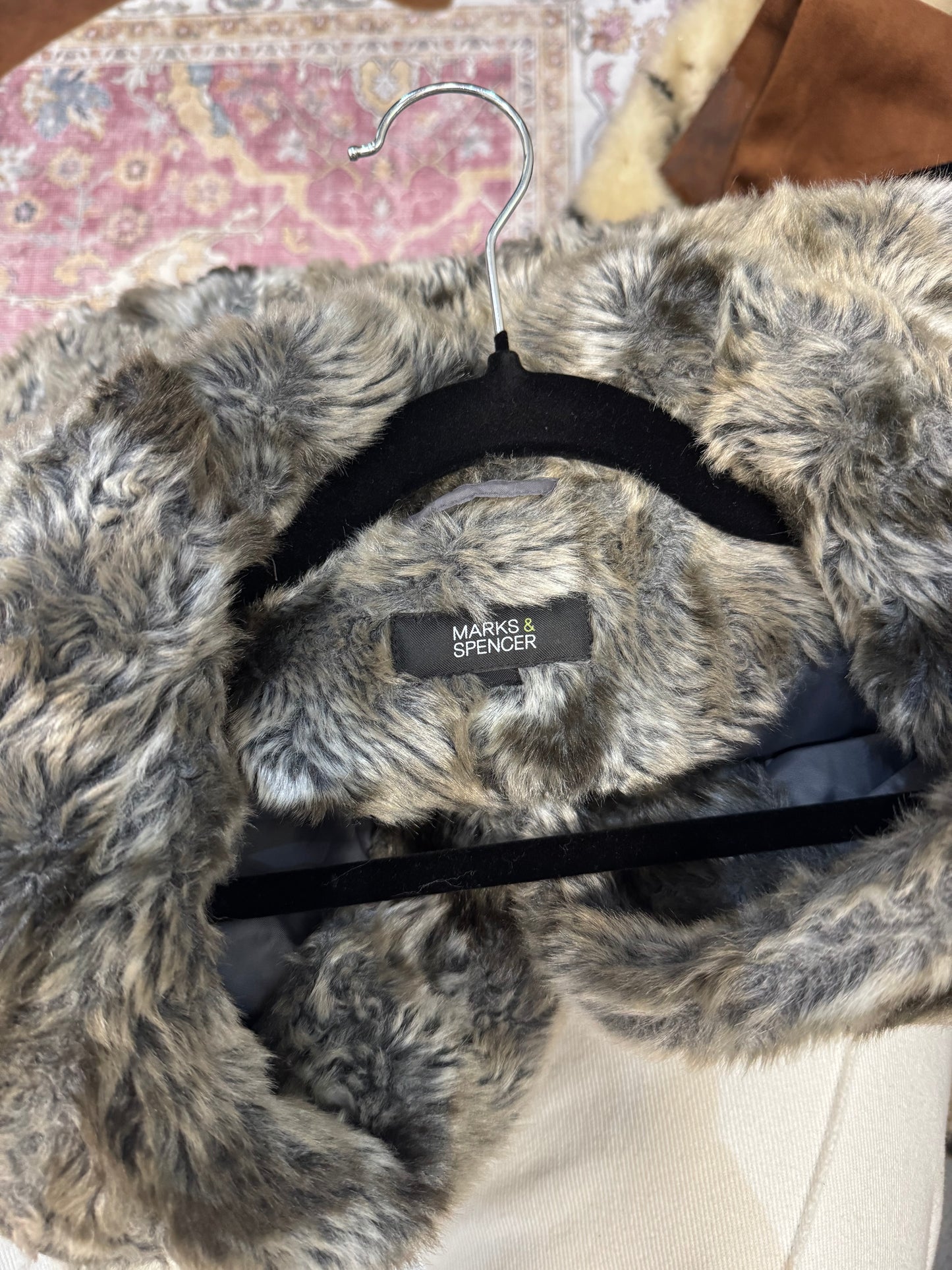 Vintage 00’s fur gilet