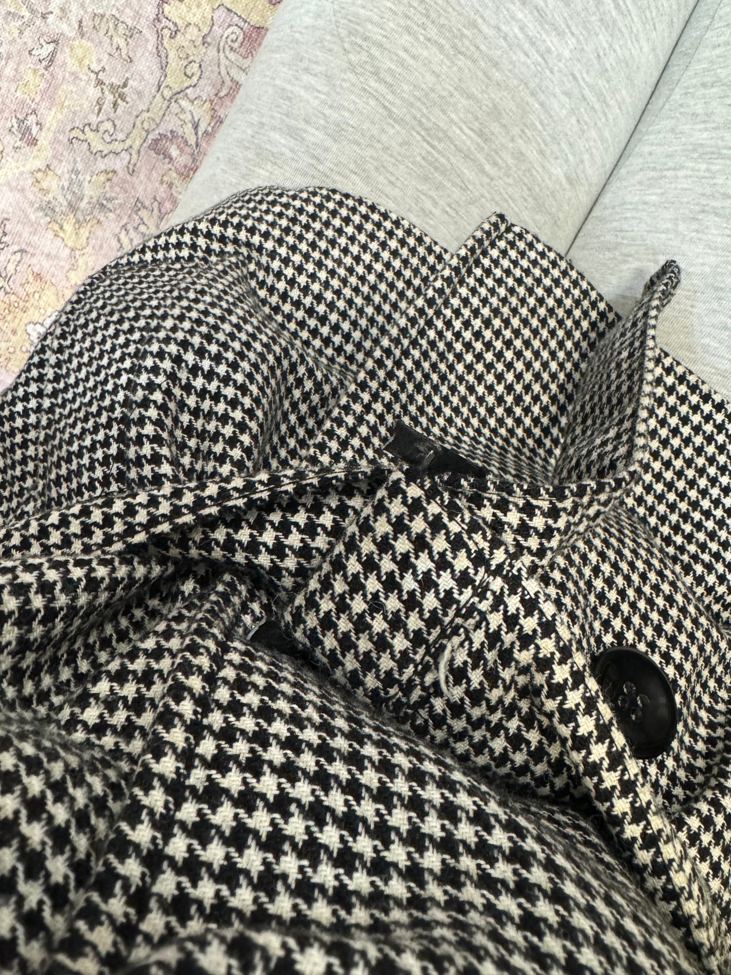 Vintage 00’s dogtooth tie waist peacoat