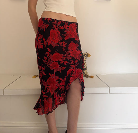 Vintage 00’s floral midi skirt