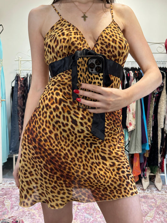 Vintage 00’s leopard print slip mini dress