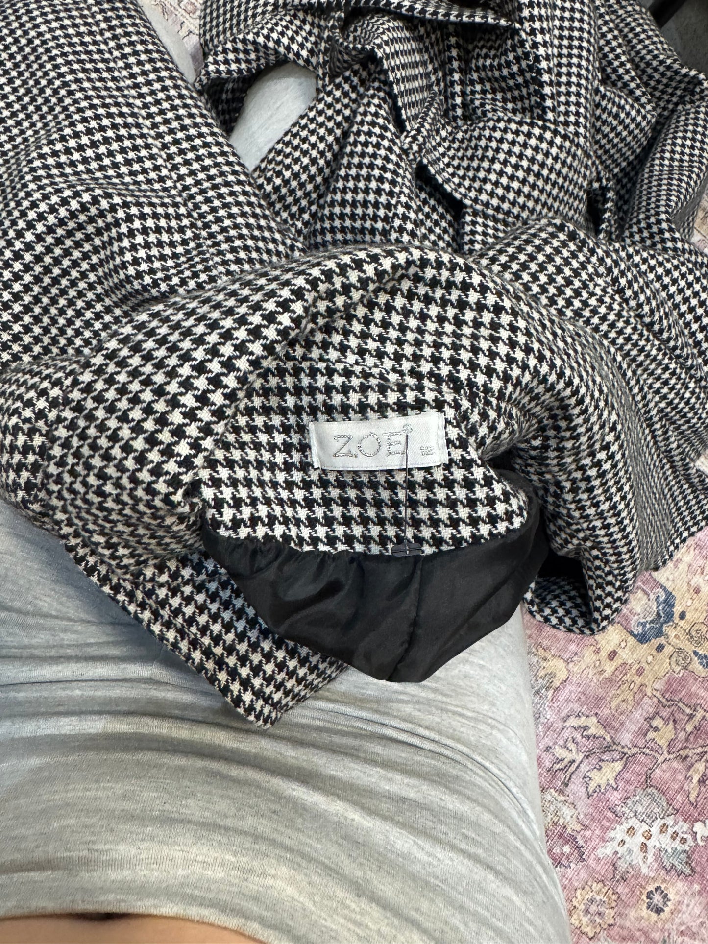 Vintage 00’s dogtooth tie waist peacoat