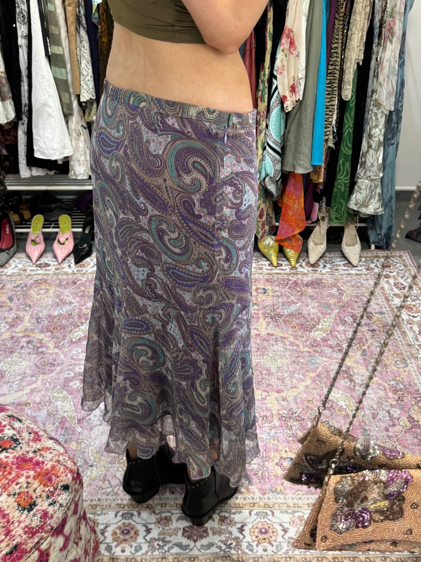 Vintage 00’s paisley maxi skirt