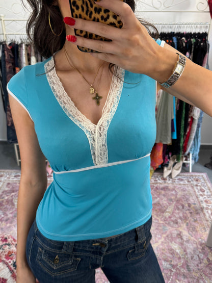 Vintage 00’s laced tie back top