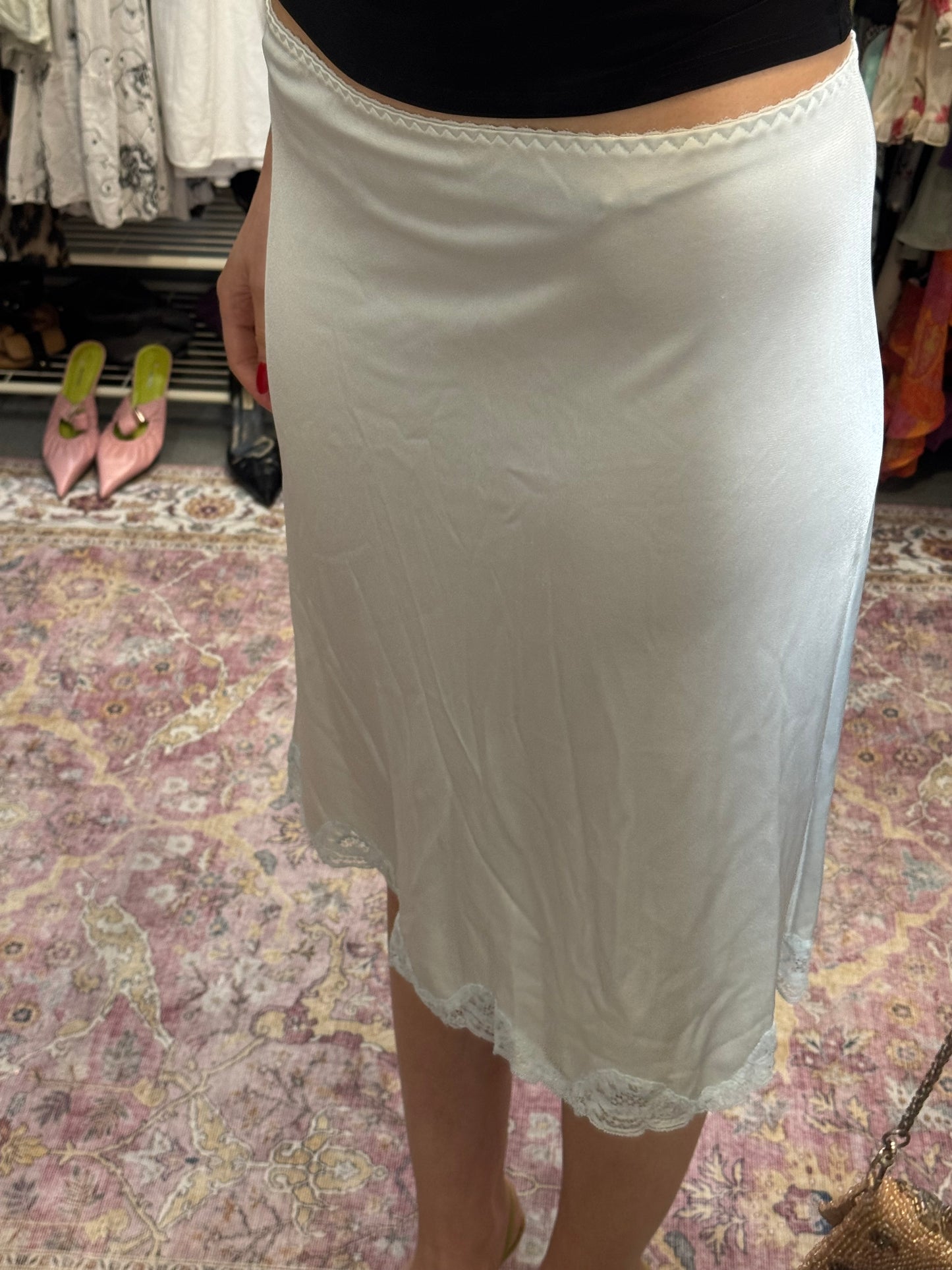 Vintage 90’s lace trim midi skirt