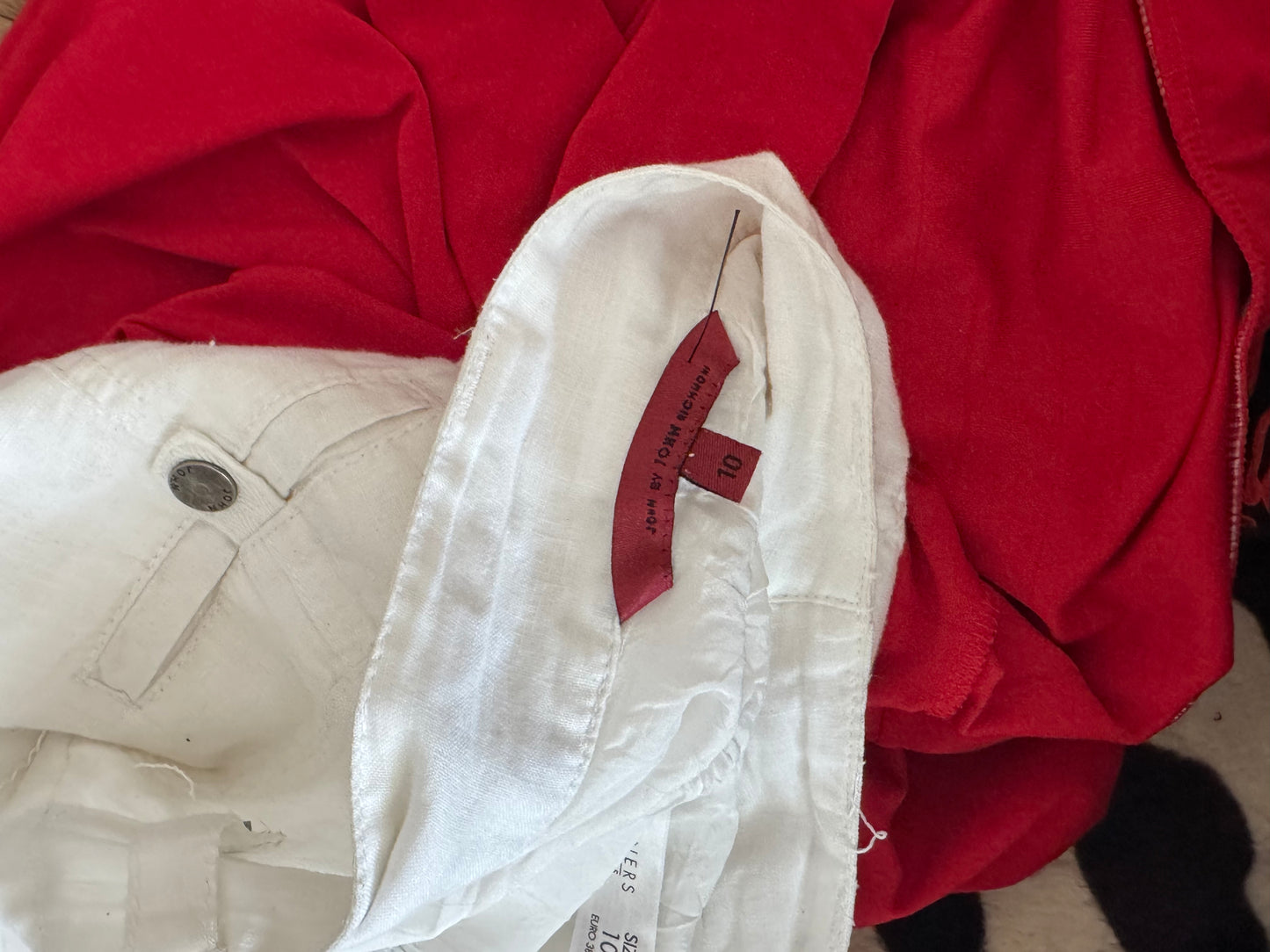 Vintage 00’s utility midi skirt