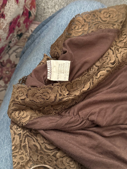 Vintage 00’s laced cinched waist cami