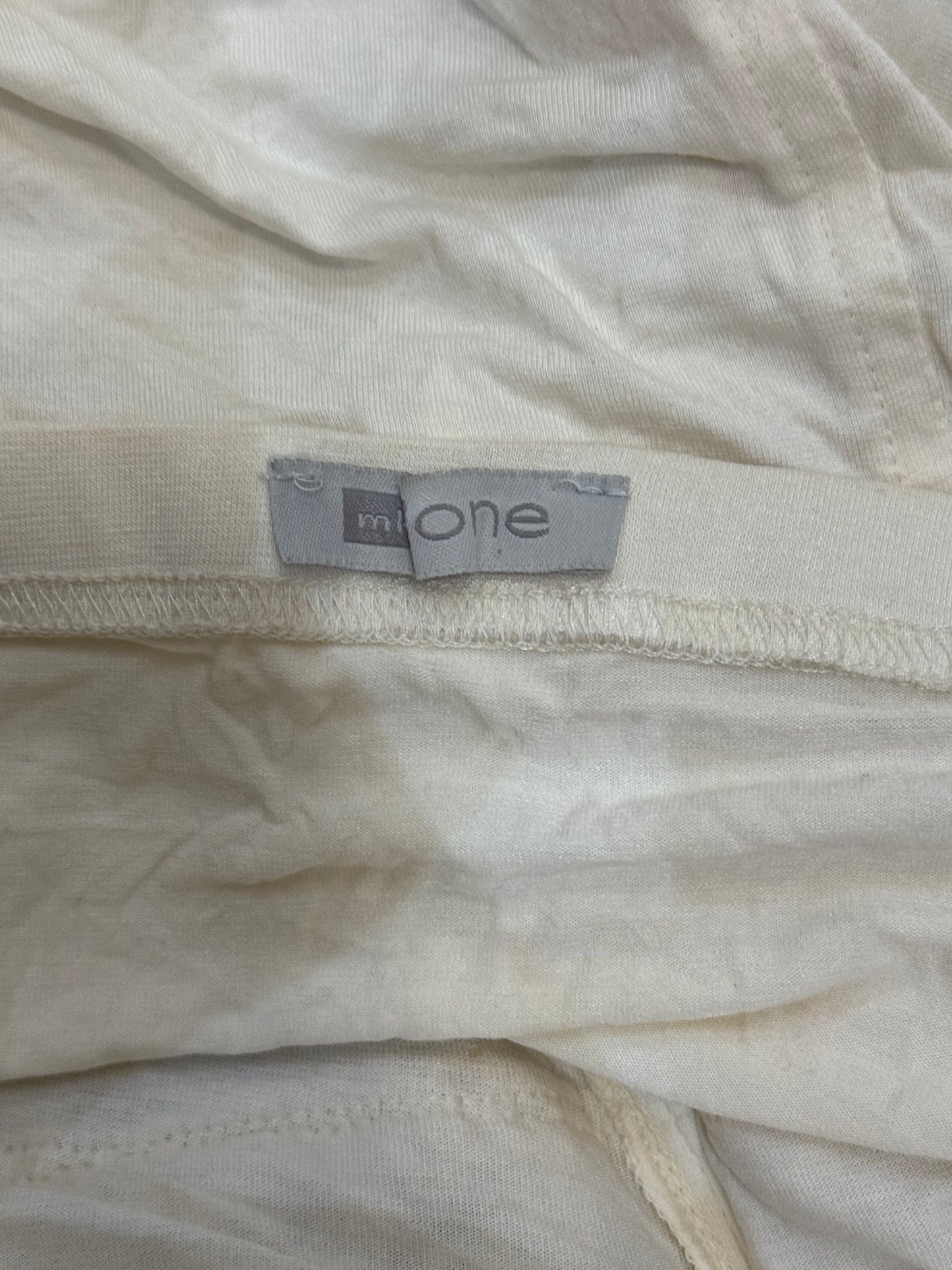 Vintage 00’s laced off the shoulder top