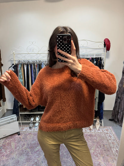 Old atmosphere knitted sweater