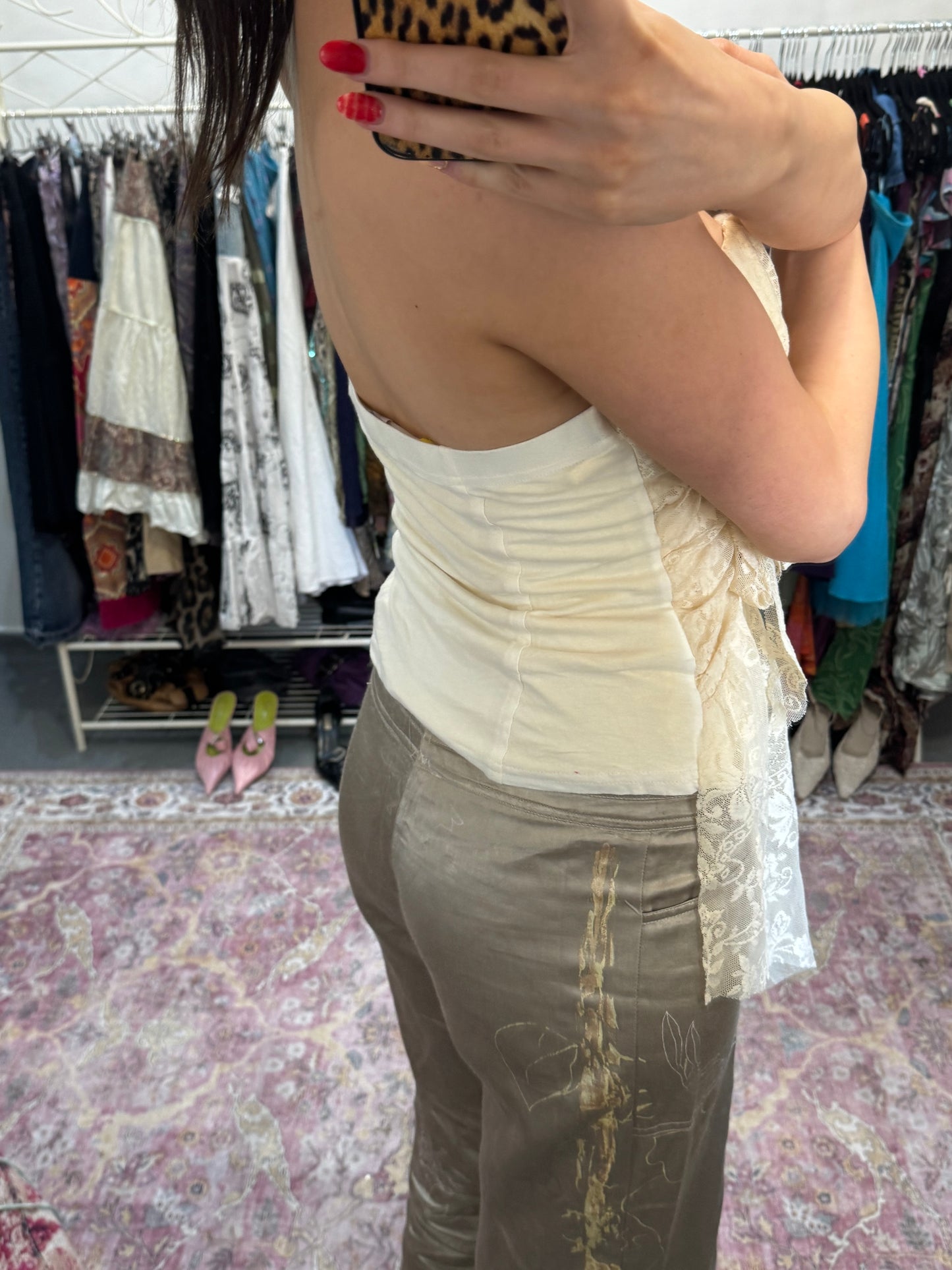 Vintage 00’s laced off the shoulder top