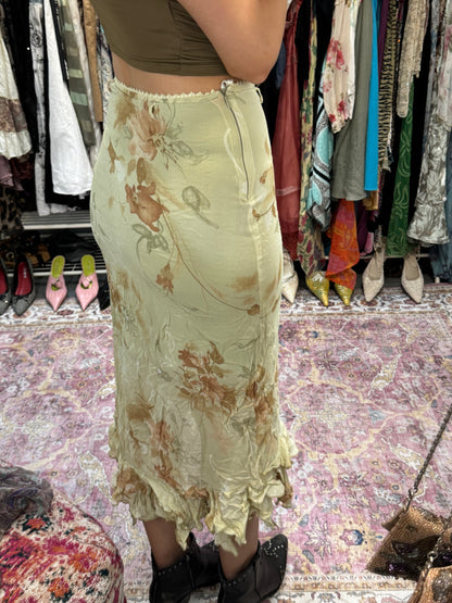 Vintage 00’s floral ruffled trim midi skirt