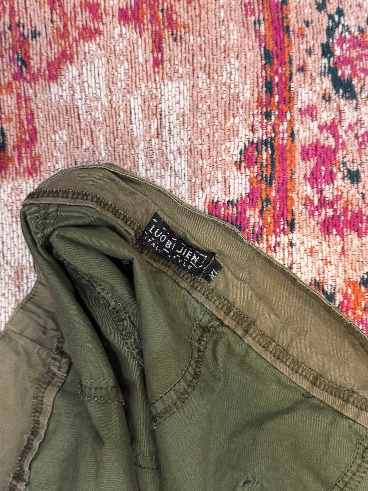 Vintage 00’s utility pocket detailed midi skirt