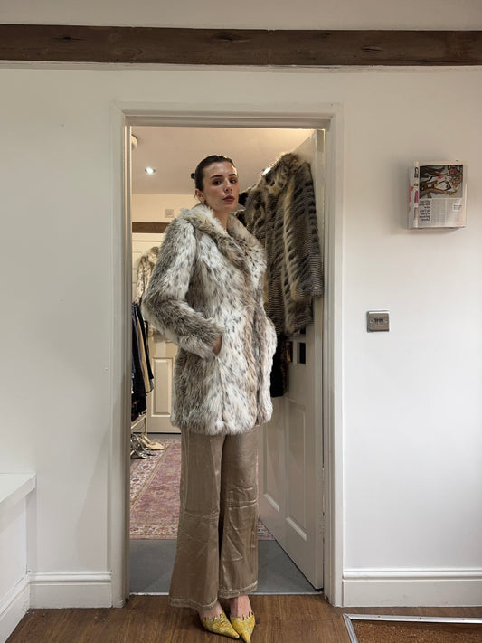 Vintage 00’s snow leopard coat