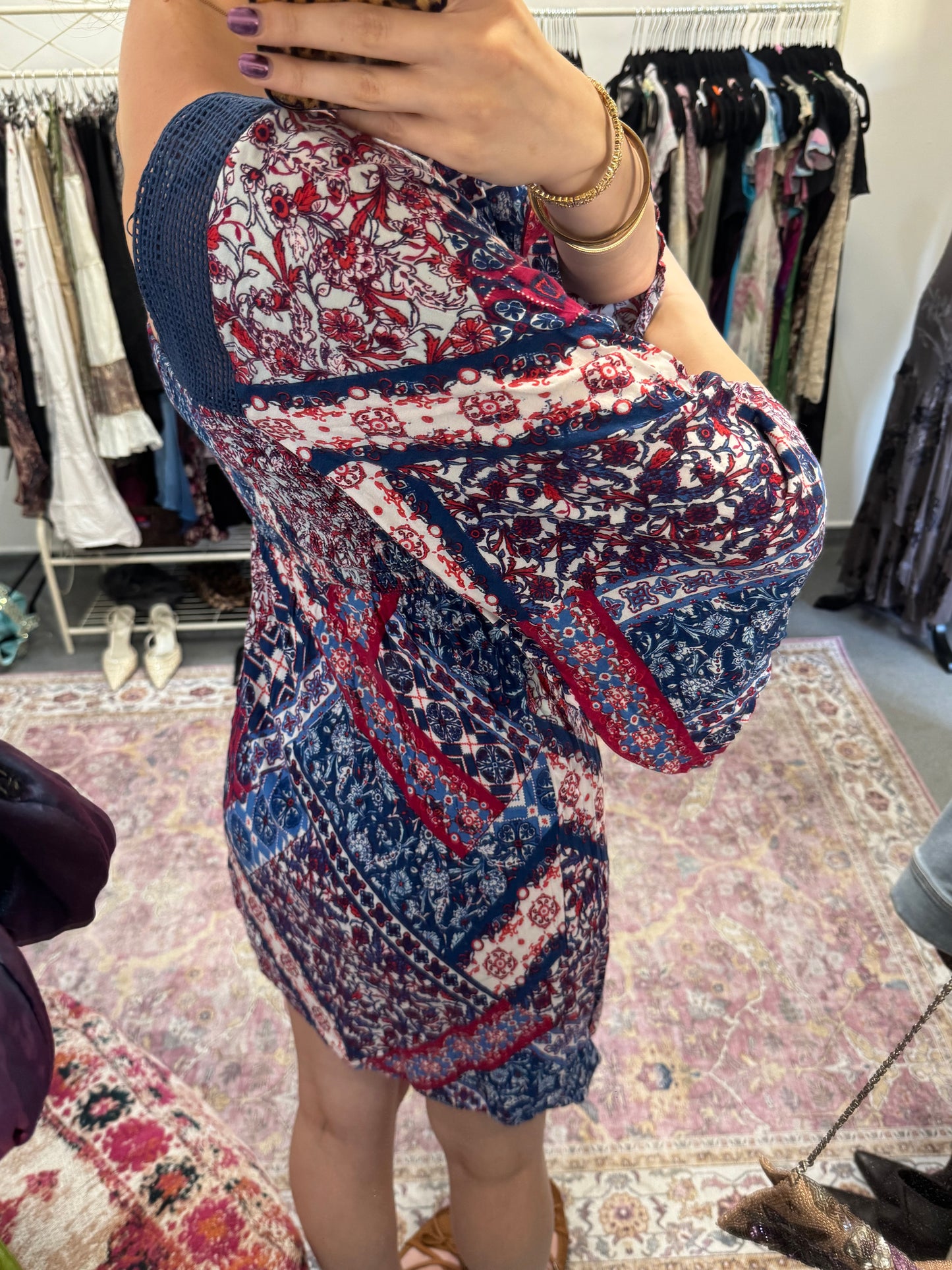 Vintage patterned flared sleeve mini dress