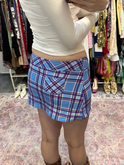 Vintage 00’s checkered mini skirt