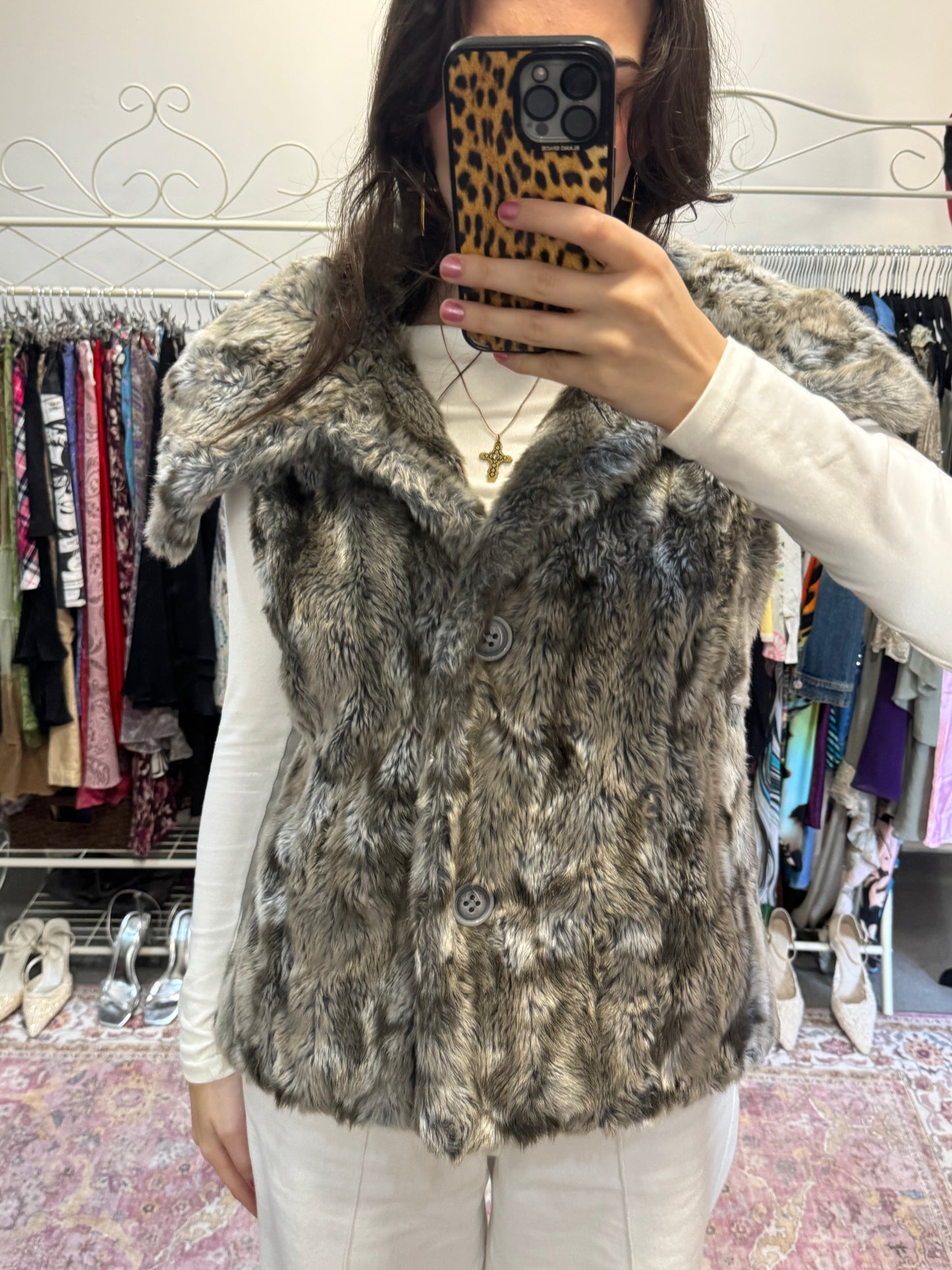 Vintage 00’s fur gilet