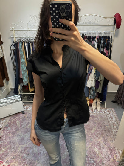Vintage 00’s button up shirt