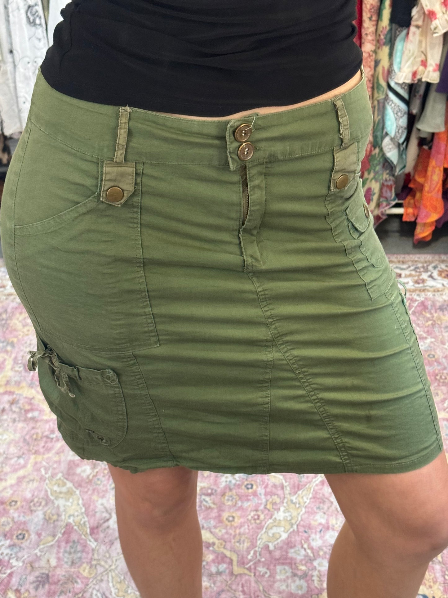 Vintage 00’s utility pocket detailed midi skirt