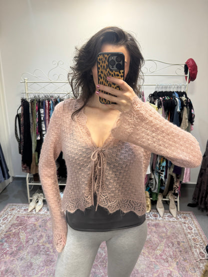 Vintage 00’s knitted cardigan