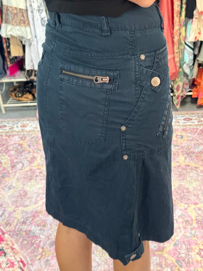 Vintage 00’s utility zip detailed midi skirt