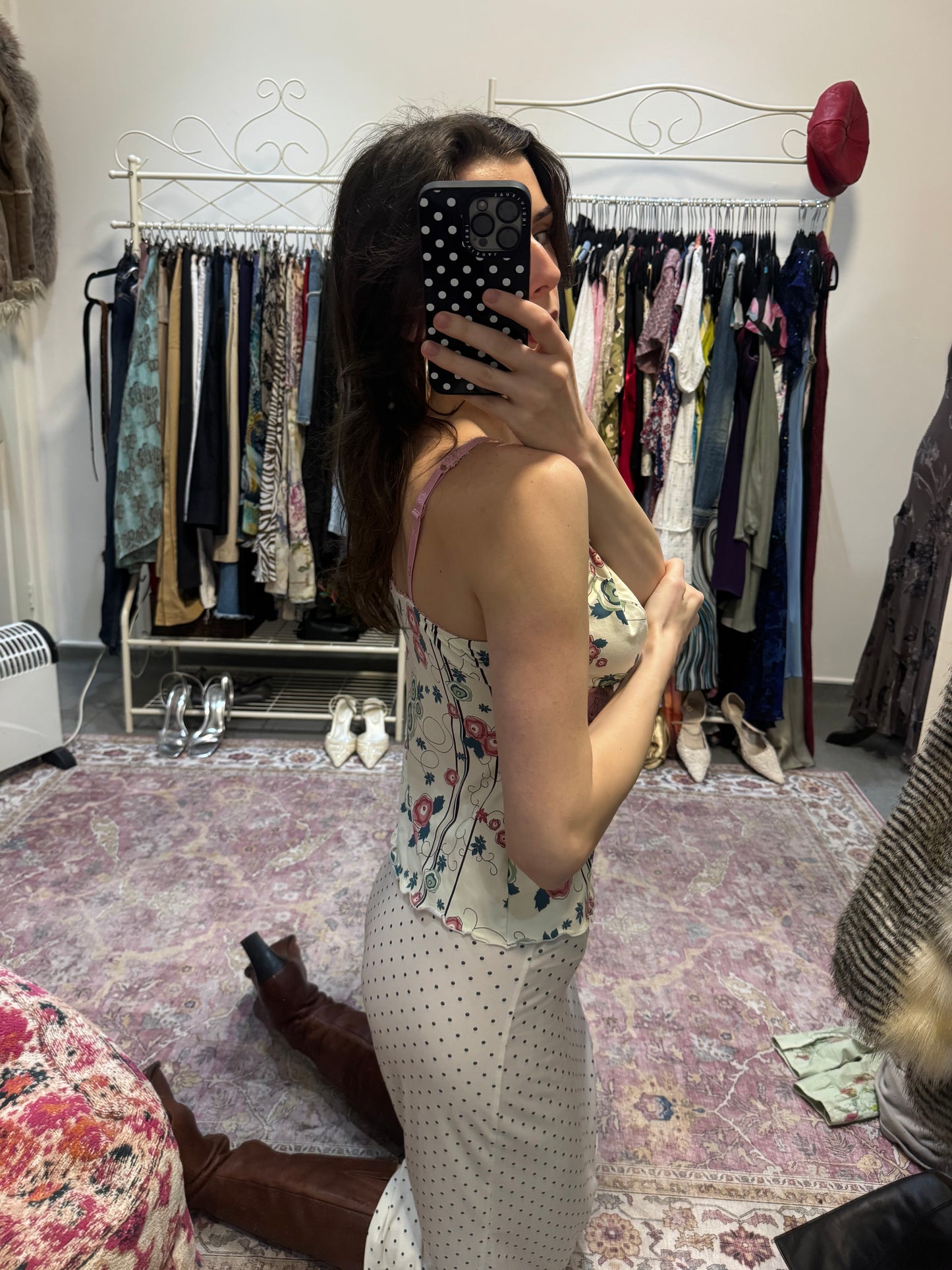Vintage 00’s floral camisole with ruffled trims