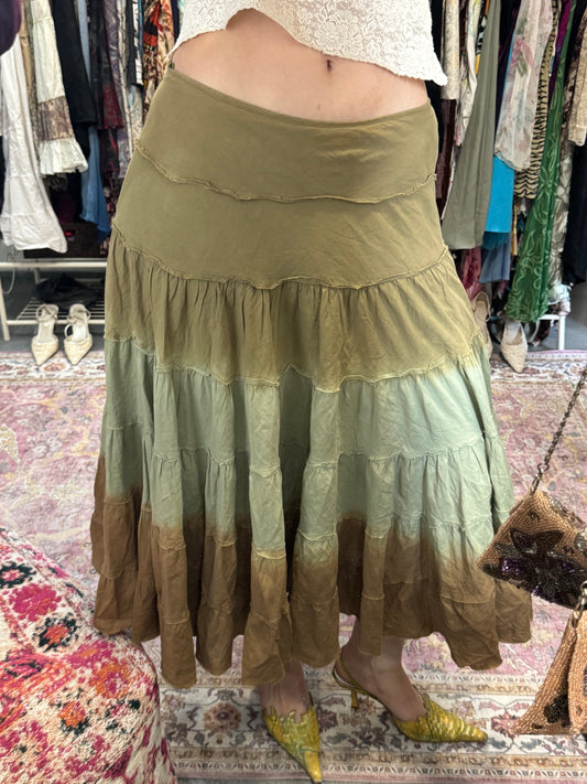 Vintage 00’s ombre pleated maxi skirt