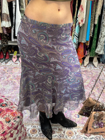 Vintage 00’s paisley maxi skirt