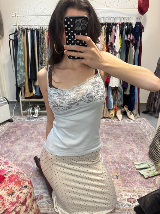 Vintage 00’s laced trim camisole