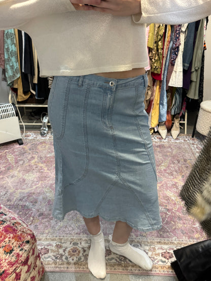 Vintage maxi skirt ( size 12-14 )